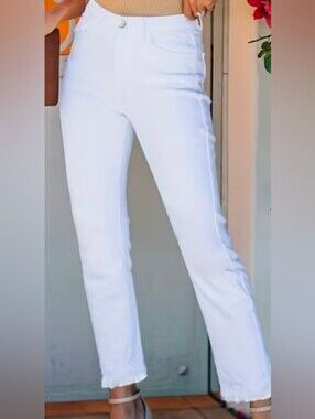 Ladies XXL Pure White Slim-Fit Elastic Jeans